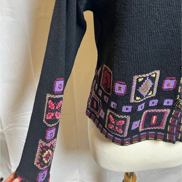 Icelandic Geometric Design Cardigan Black Sweater-size S - Picture 3 of 8